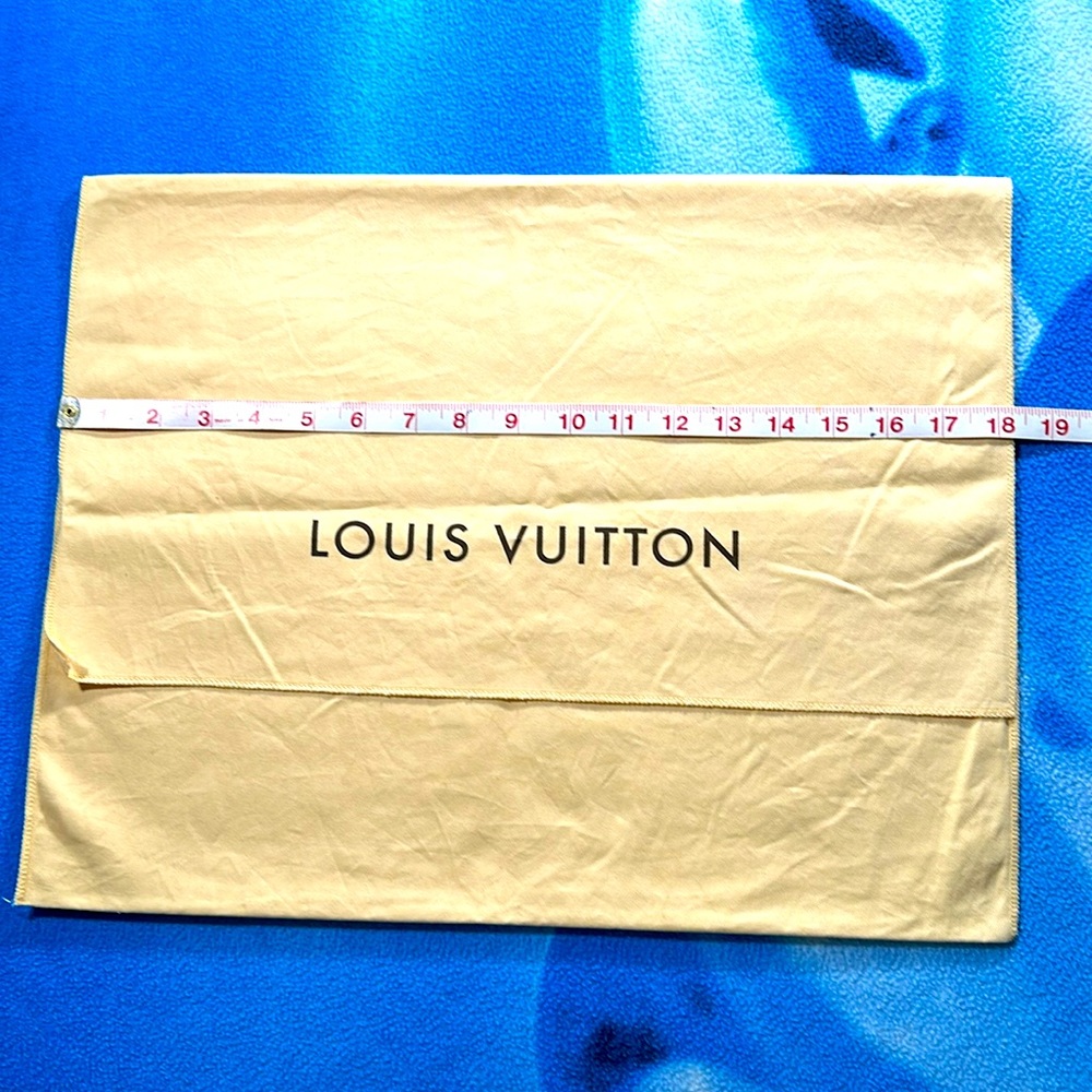 Louis Vuitton Dust Cover🔥